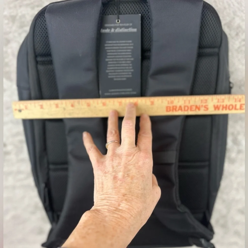 NWT MONOLITH Globetrotters Backpack Black Laptop Case Gift Present